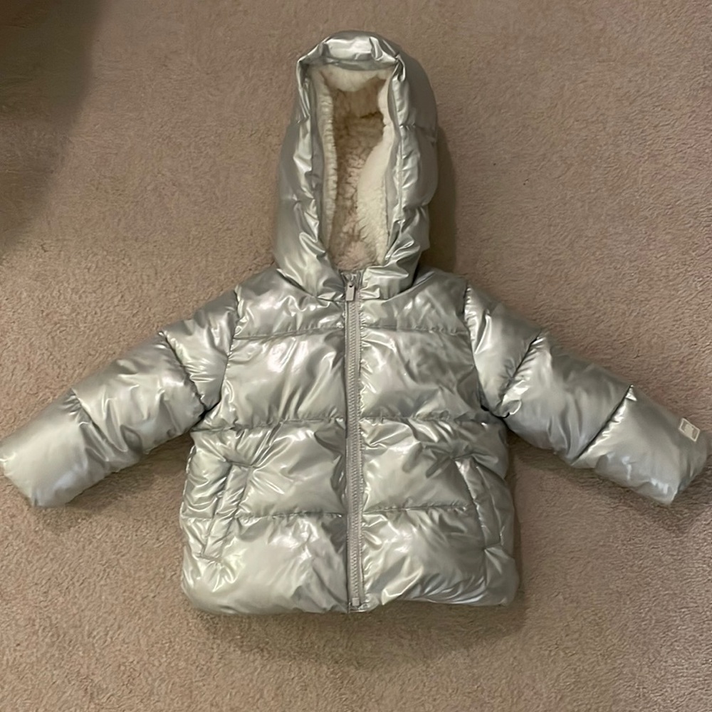 GAP toddler metallic silver fully fleece lined puffer winter coat